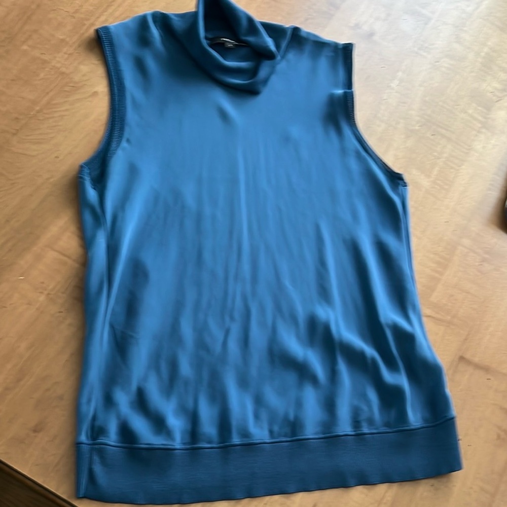 Sleeveless Blue Women's Top